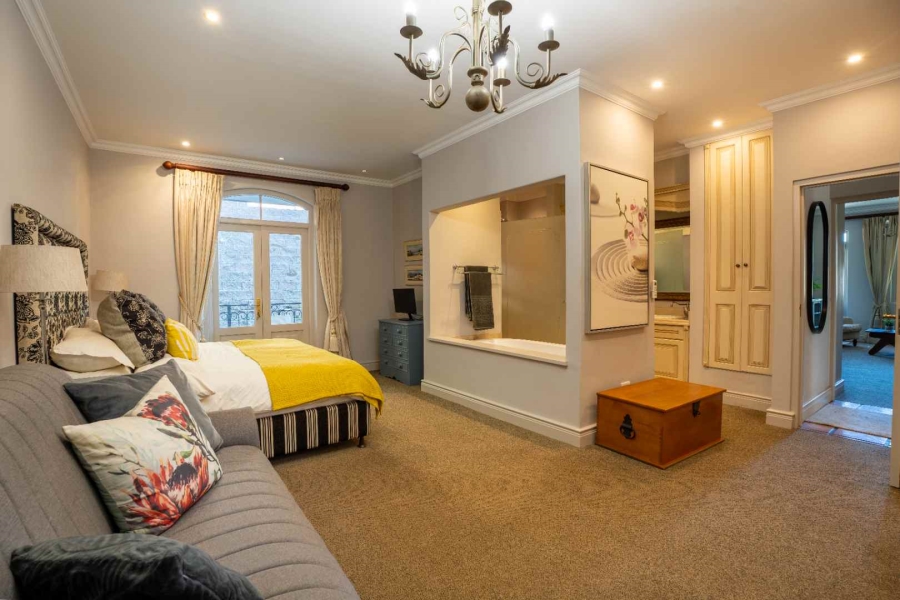 2 Bedroom Property for Sale in Franschhoek Western Cape